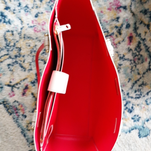 Kate spade tote - Picture 5 of 9